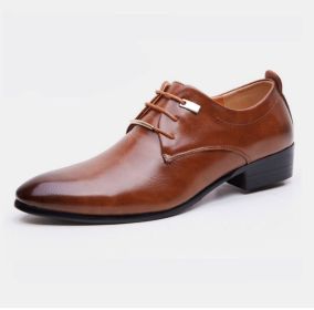 Men's leather shoes British retro pointed men's trend color bright leather business leather shoes fashion men's casual shoes (Color: Brown, size: 42)