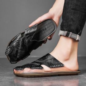 Men's summer leather fashion casual slippers large size shoes comfortable breathable men's slippers beach shoes (Color: Black, size: 40)